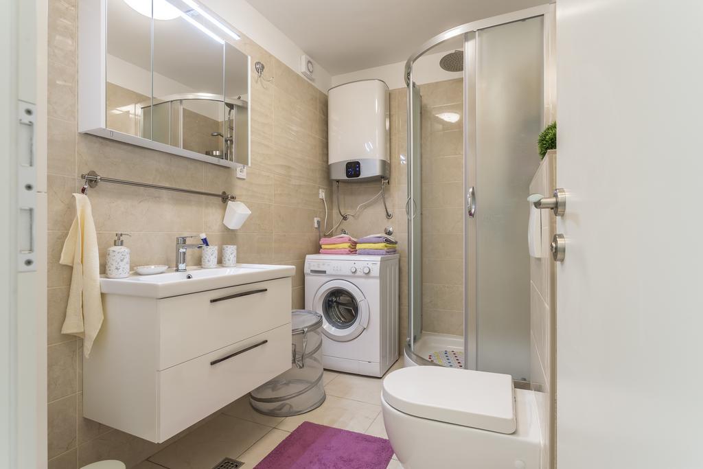 Apartment Petro Oldtown Сплит Екстериор снимка