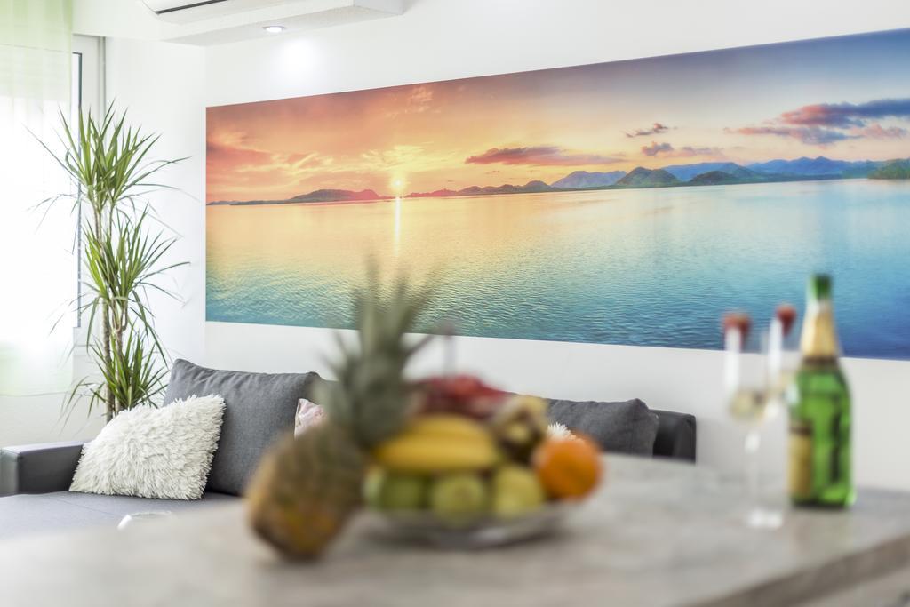 Apartment Petro Oldtown Сплит Екстериор снимка